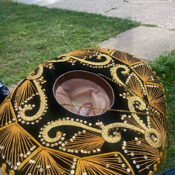Pigalle Sombrero